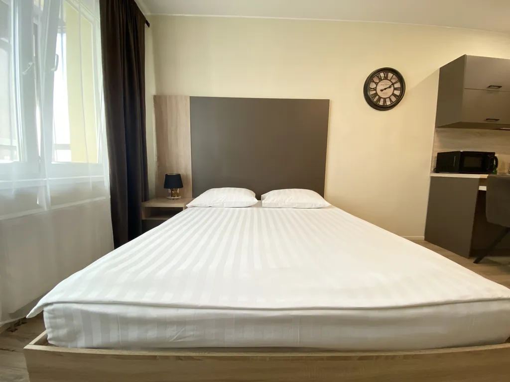 Апартаменты 166