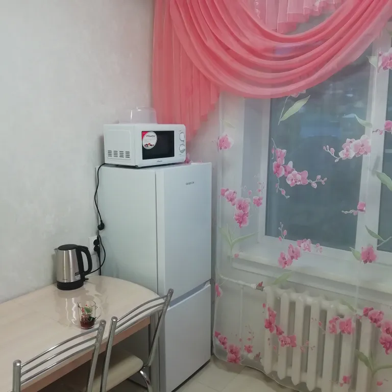 Чистая уютная квартира в центре — аренда посуточно в Белокуриха