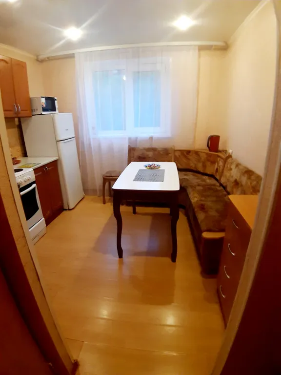 1-комнатная квартира недалеко от кинотеатра Мурманск и ТРК Плазма — аренда посуточно в Мурманск