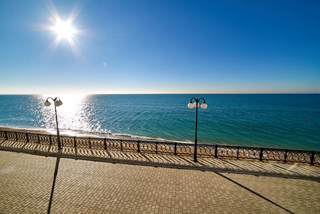 Апартаменты с видом на море в комплексе Наш Парус