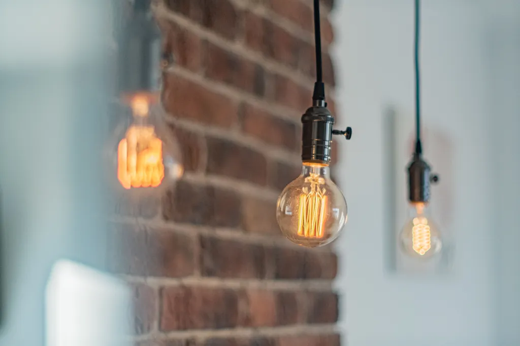 Светлая студия в центре