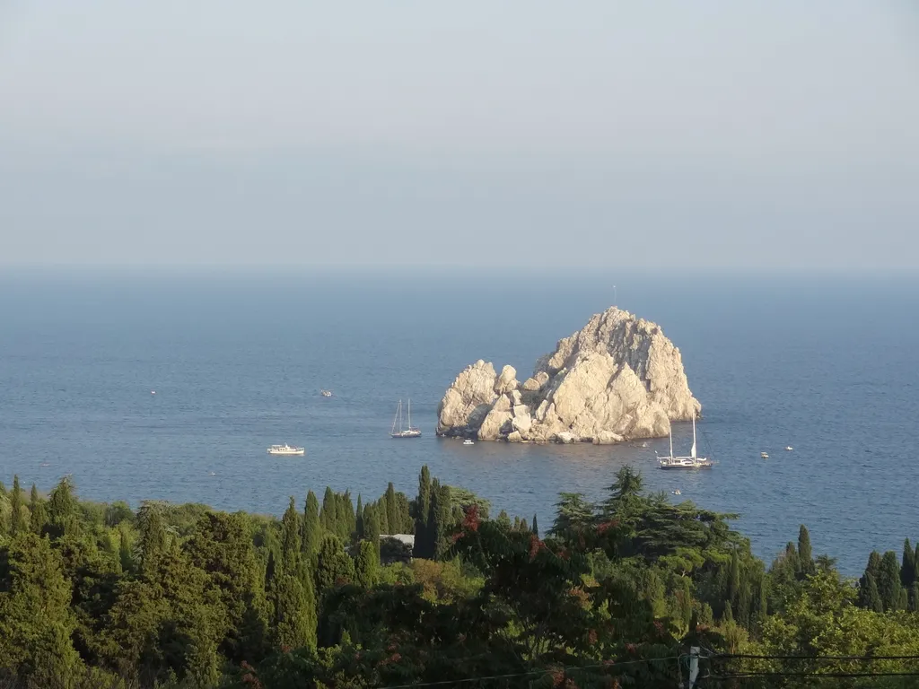 Квартира Апартаменты Андеграунд с видом на море — Гурзуф