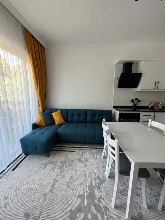 Апартаменты с бассейном