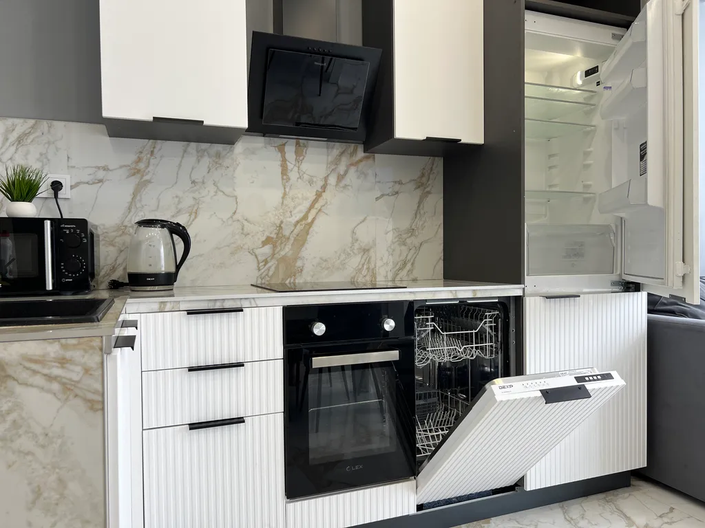 1 к.кв. в 20 минутах езды от центра не берем оплату за уборку