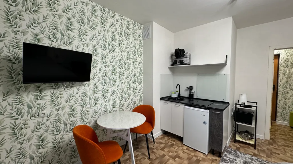 Квартира Квартира Стильная студия в микрорайоне Покровский — Красноярск