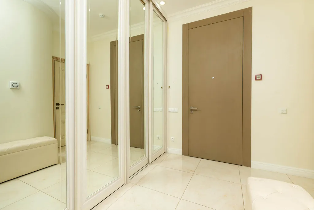 Апартаменты в Актёр Галакси с террасой, 2 спальнями, боковым видом на море