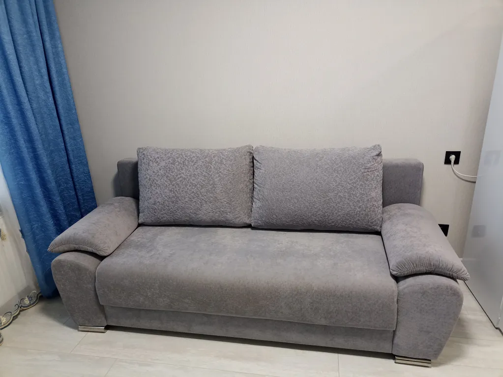 Свежая стильная студия для свиданий и уюта