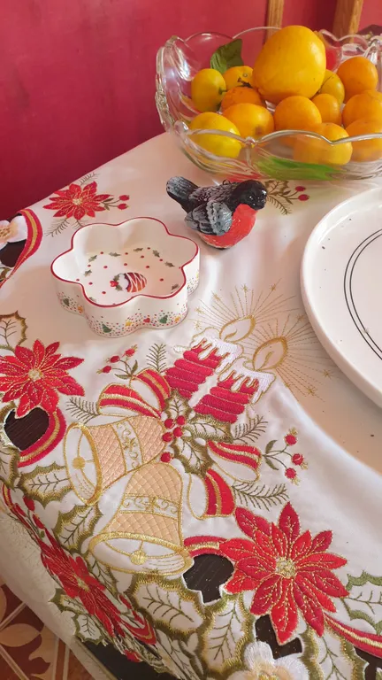 Дом-замок на море