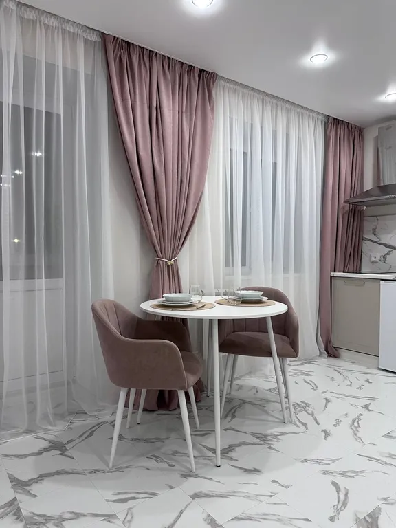 Квартира студия — аренда посуточно в Нижневартовск