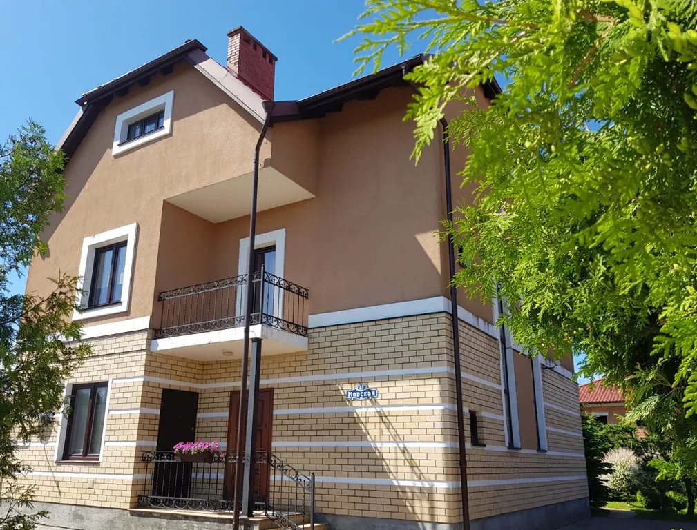 Вилла Морская - уютный дом с бассейном на берегу Балтийского моря