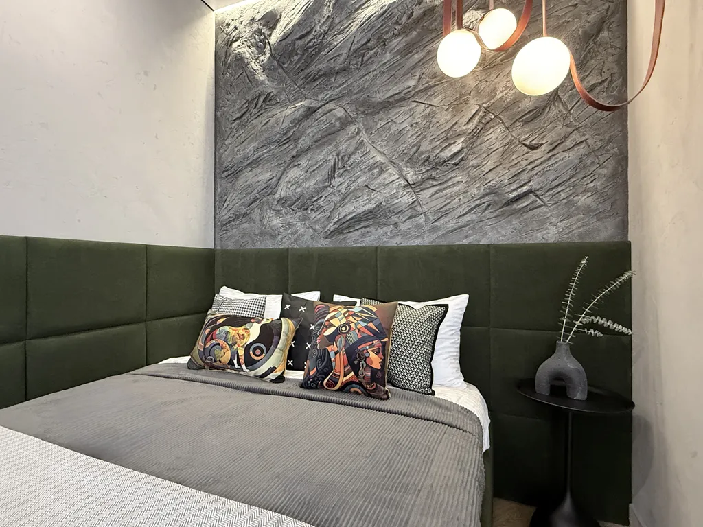 Эксклюзивный дизайнерский ремонт с элементами ручной работы