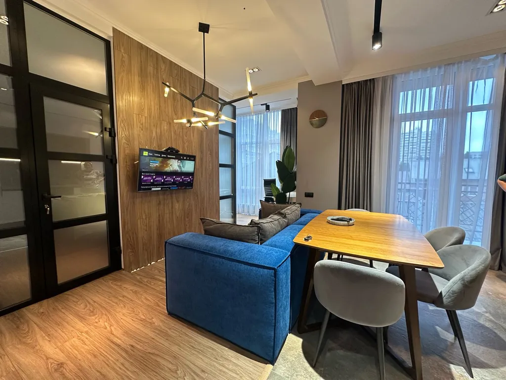 Апартаменты на первой береговой. Всего 5 минут пешком и вы на пляже!