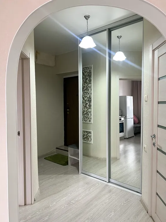 Однокомнатная квартира рядом с площадью Ленина