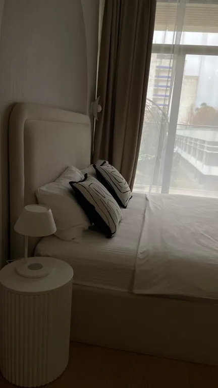 Уютная студия с бассейном 323