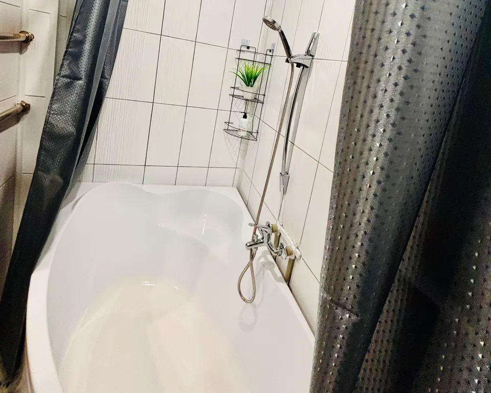 Квартира Уютная и светлая студия в центре — Курск