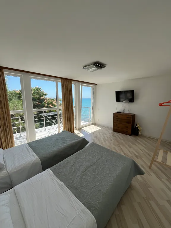 Коттедж Дом у моря — аренда посуточно в Орловка