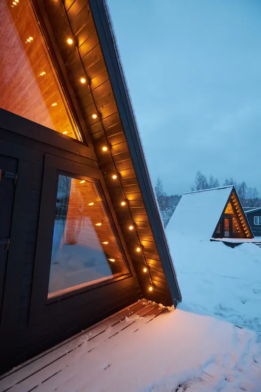 Коттедж Домик A-frame рядом с озером — Светлое