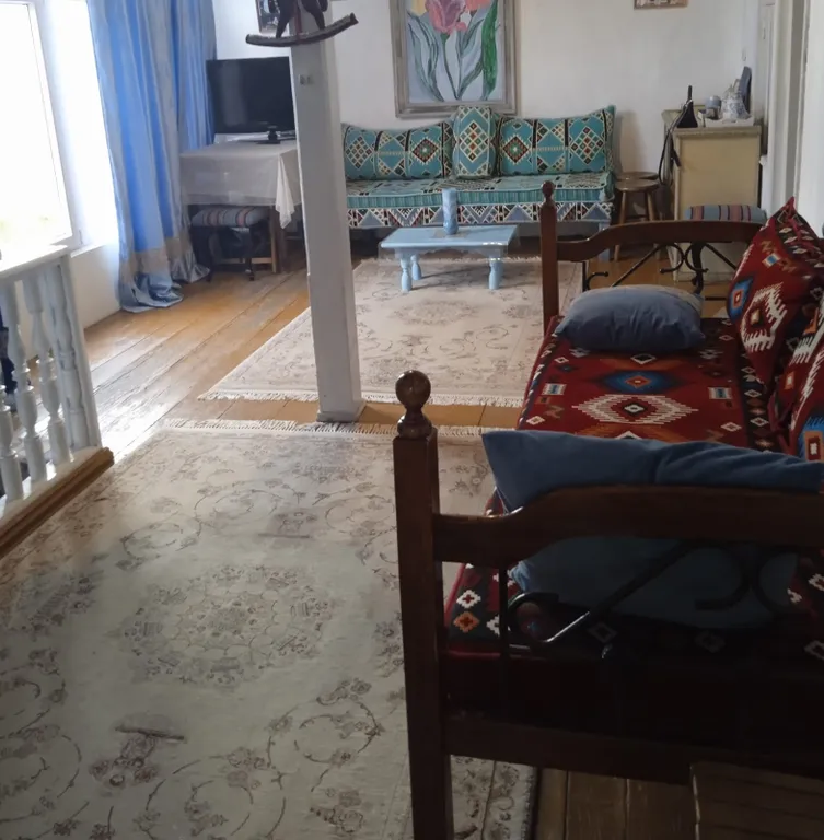 Уютный дом с видом на горы