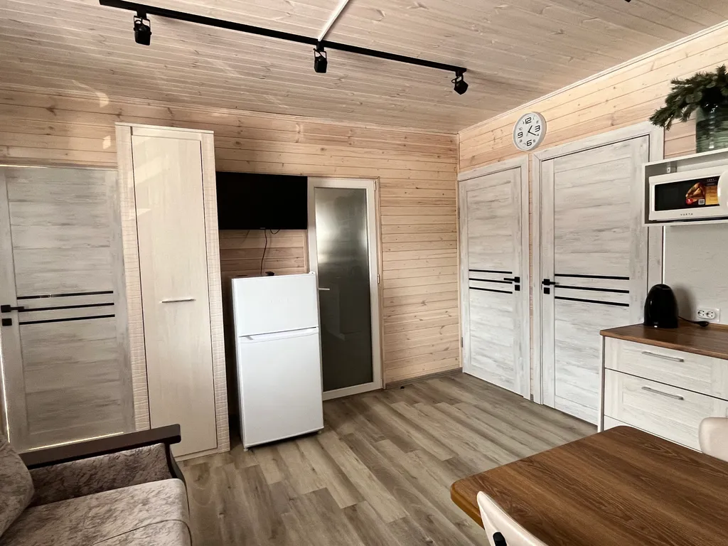 Коттедж с видом на горы 2