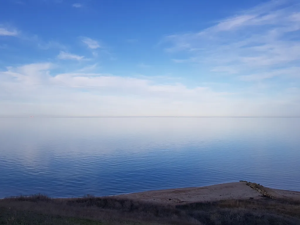 Вилла на 3 линии от моря