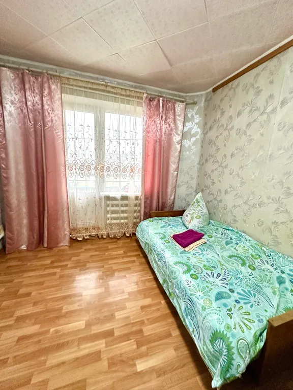 Квартира Большая квартира в тихом районе — Джанкой