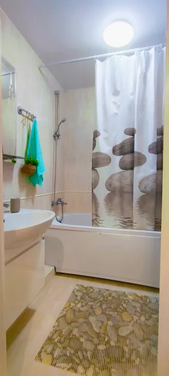 Студия с бассейнами рядом с Кипарисовым озером