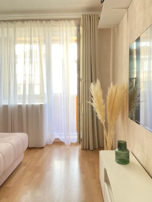 Уютная квартира рядом с набережной