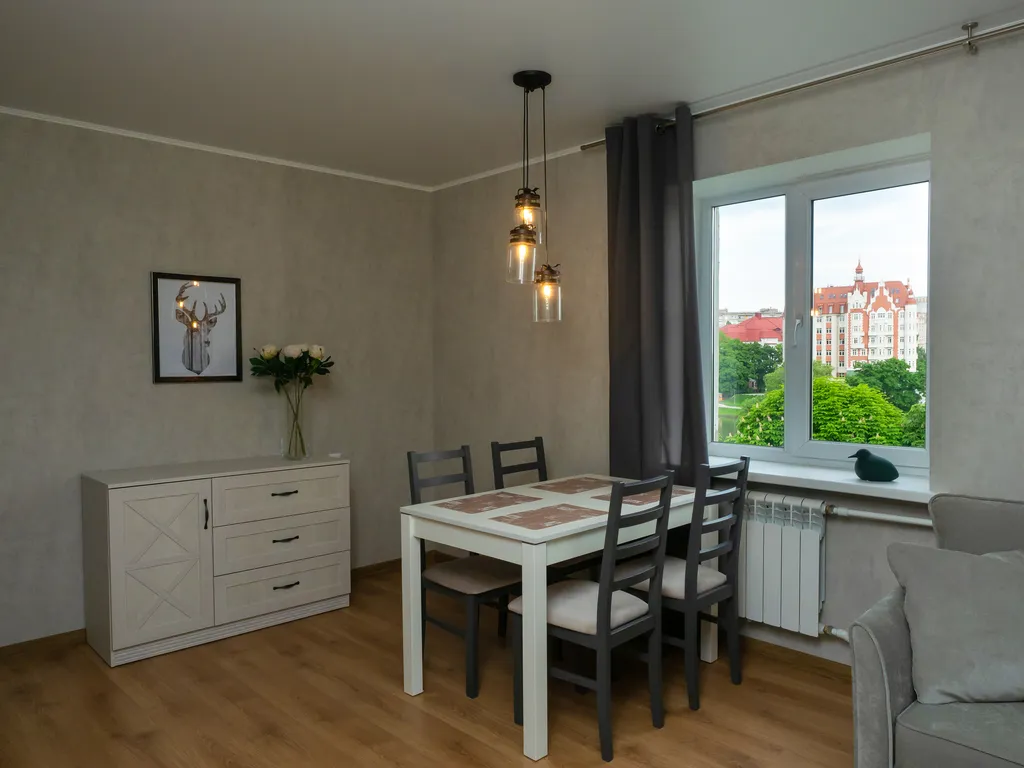 Квартира Квартира в самом центре города, с видом на озеро — Калининград