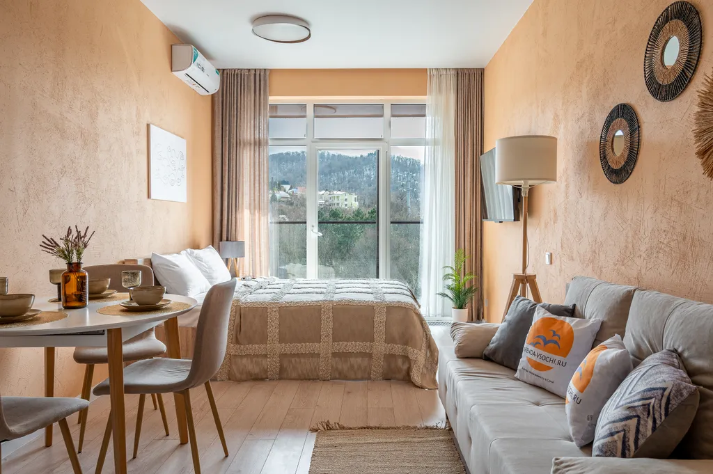 Студия с панорамным видом на горы