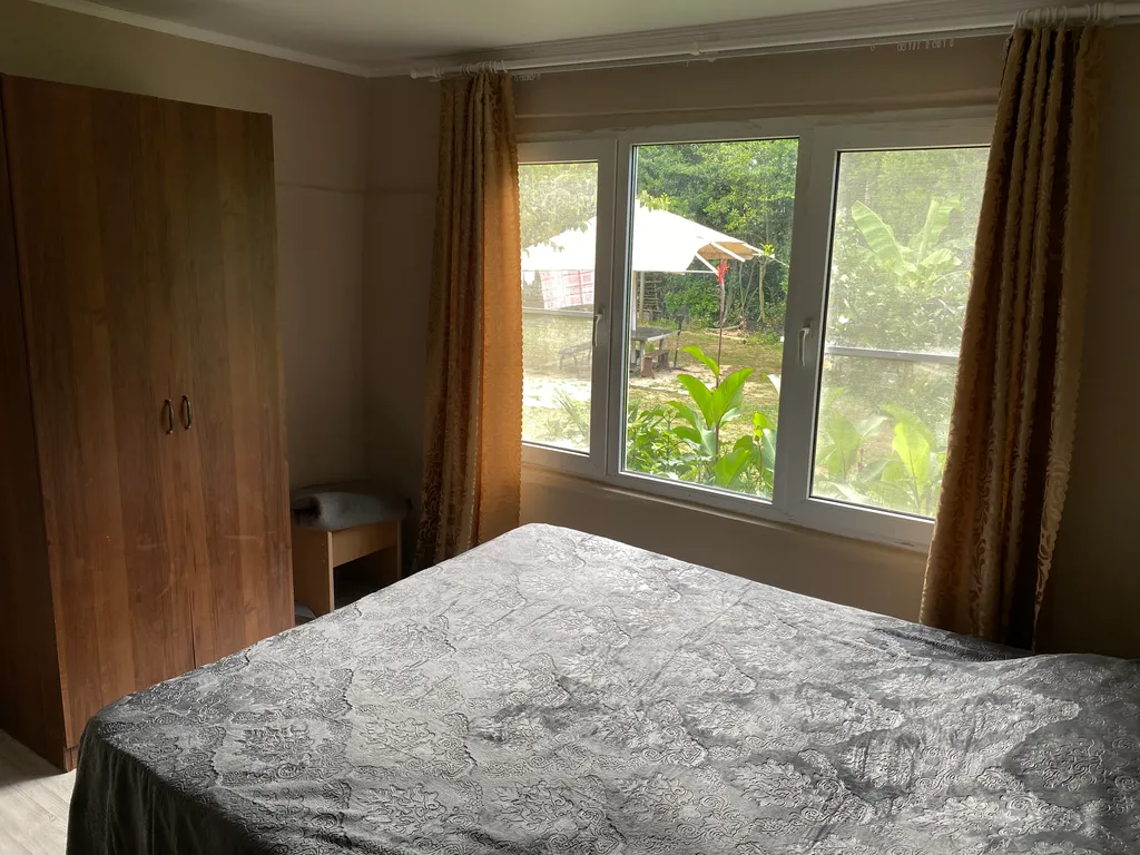 Коттедж 1-комнатный Дом — Гагра