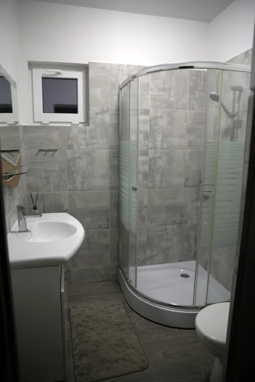 Коттедж для семьи с видом на море и собственным бассейном