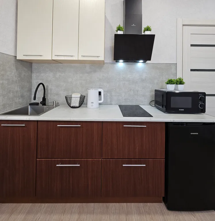 Уютная студия с видом на закат