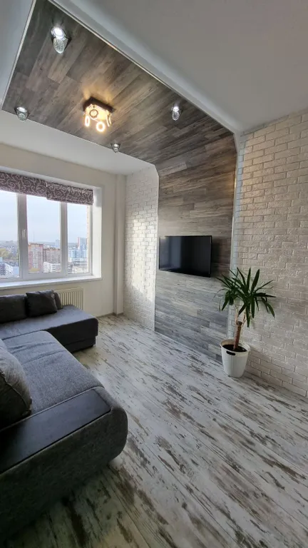 Уютная и светлая квартира — аренда посуточно в Пермь