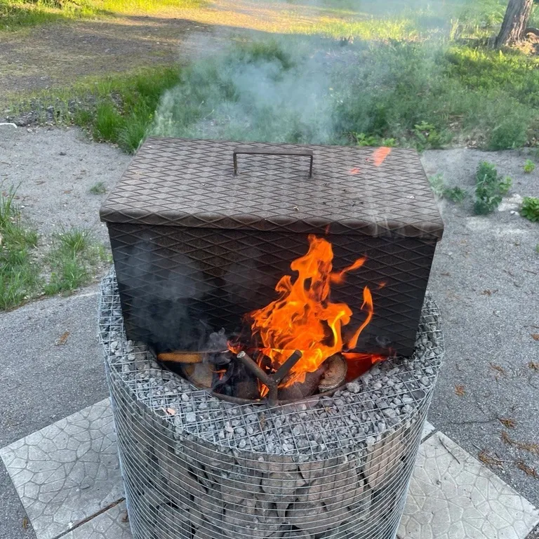 Дом на берегу озера