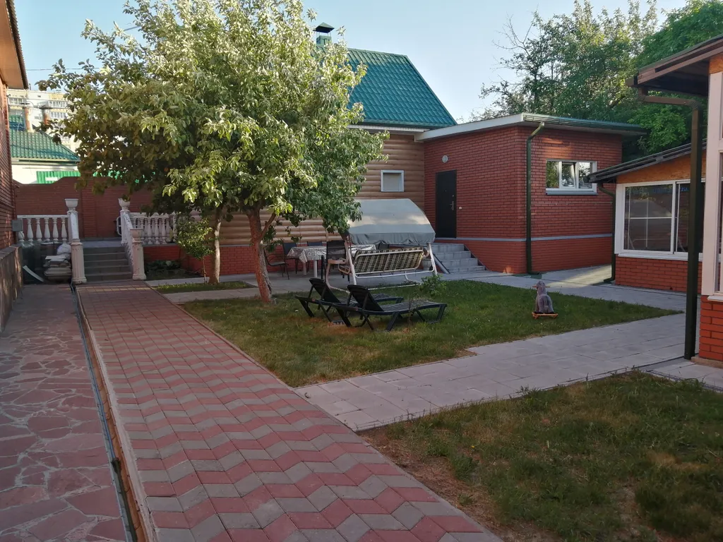 Уютный дом на Северо-западе города