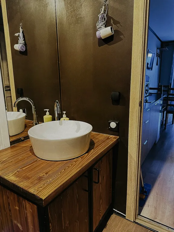 Плавучий дом Лещ