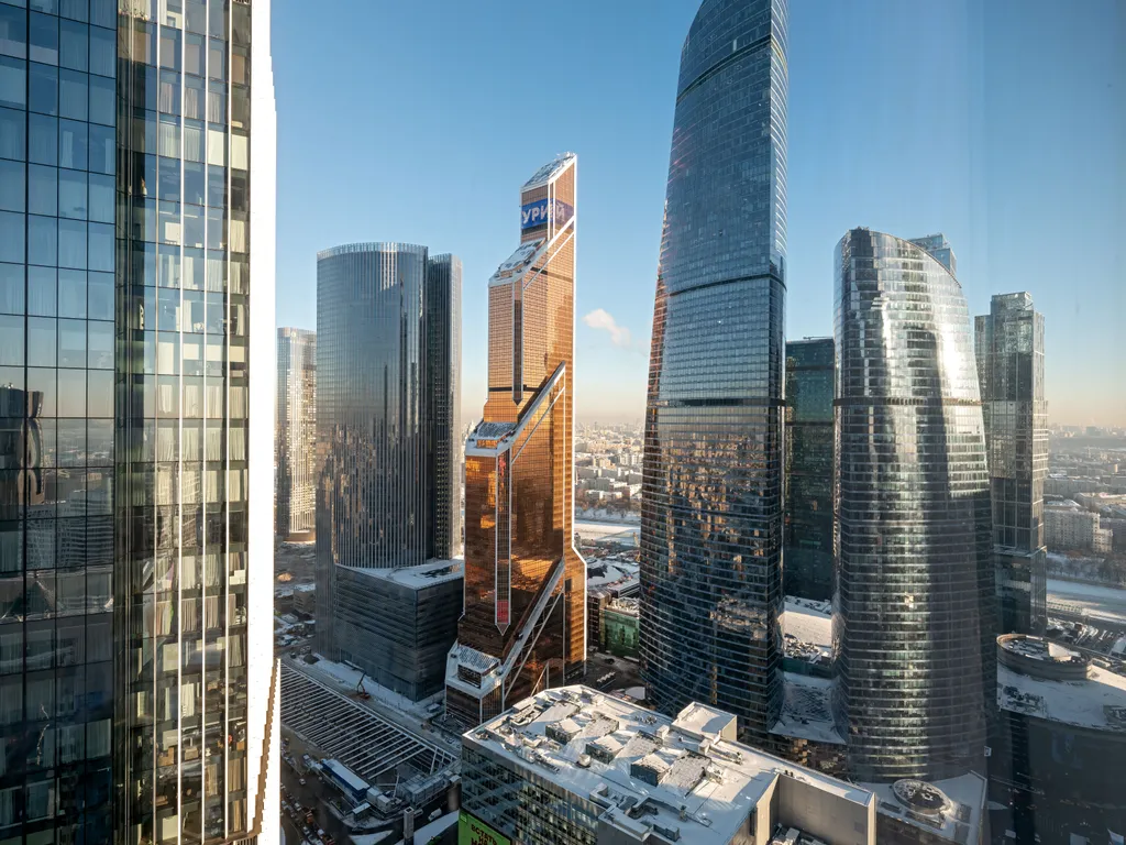 Neva Libra 38 этаж 70 м2 панорамный вид на небоскребы и город