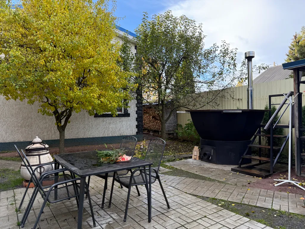 Коттедж с баней и чаном