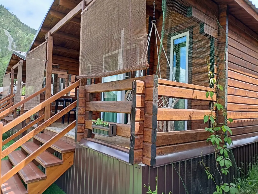 Трехместный уютный гостевой дом с видом на горы №4