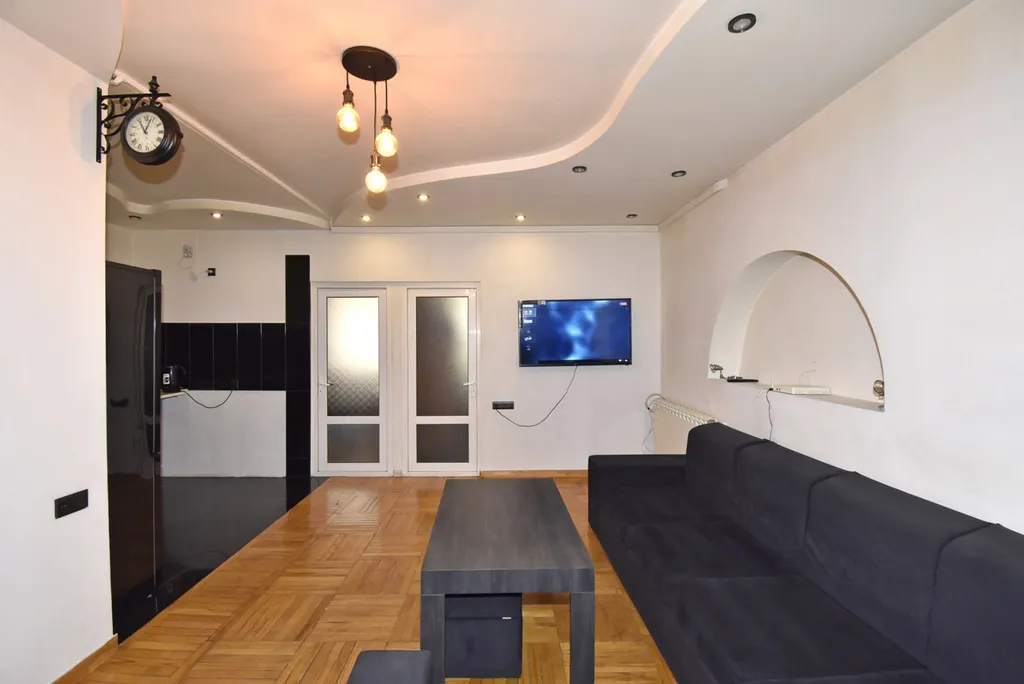 4-комнатная Квартира