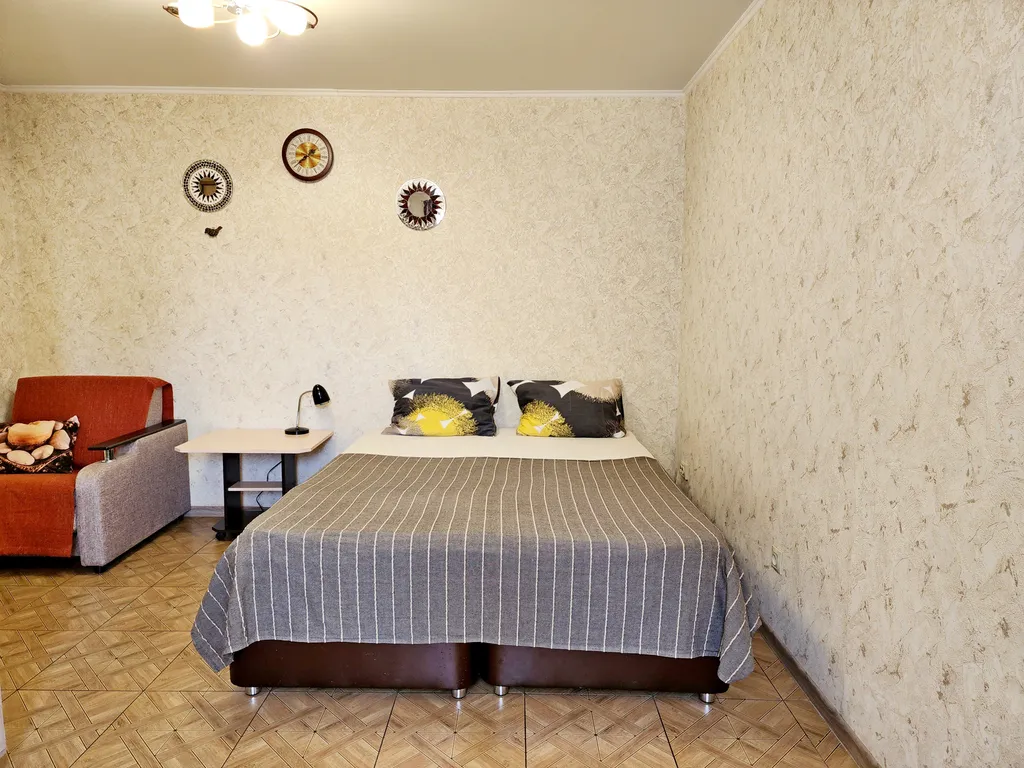 Бюджетный дом для вашего комфортного отдыха со двором