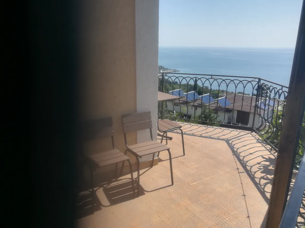 Уютный номер с супер видом на Воронцовский парк