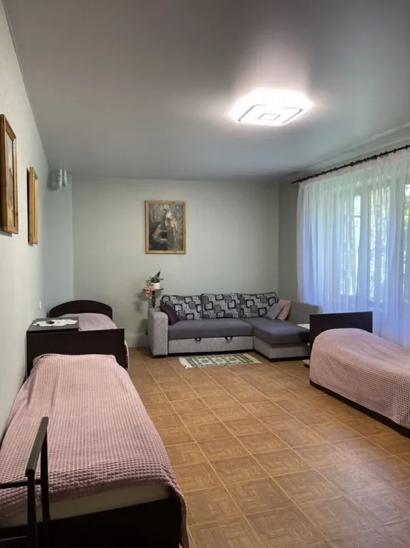 Дом для семейного отдыха с красивым видoм нa горoд