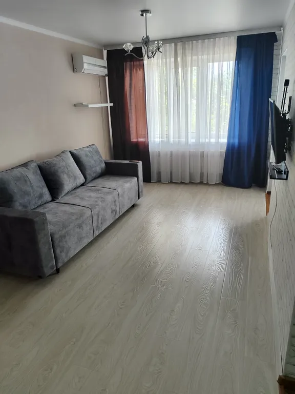 Уютна квартира — аренда посуточно в Миллерово