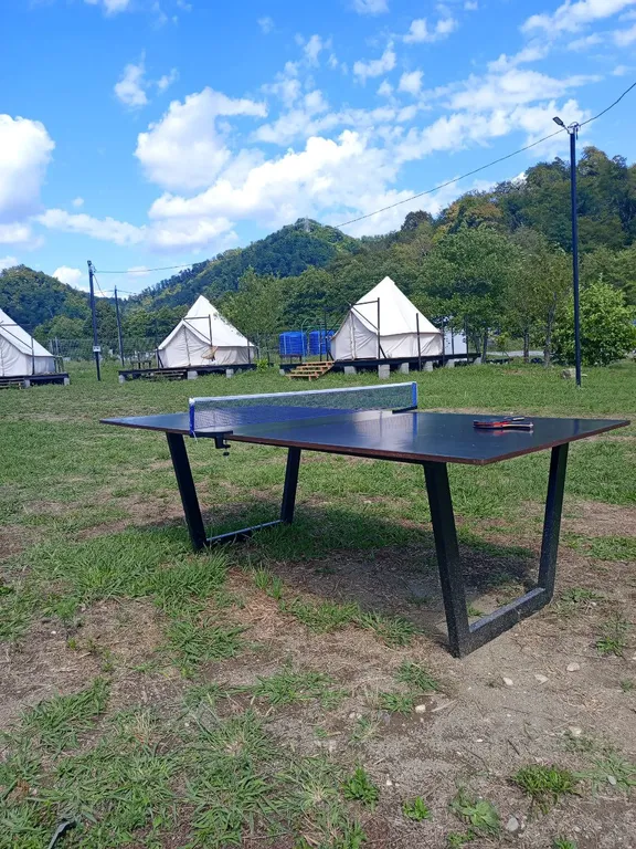 Шатер в саду