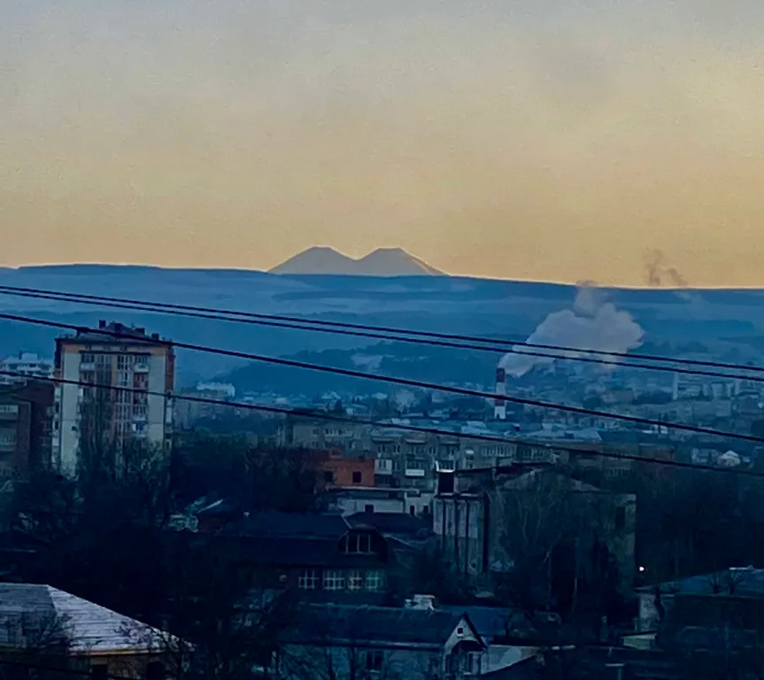 Квартира с видом на озеро и горы