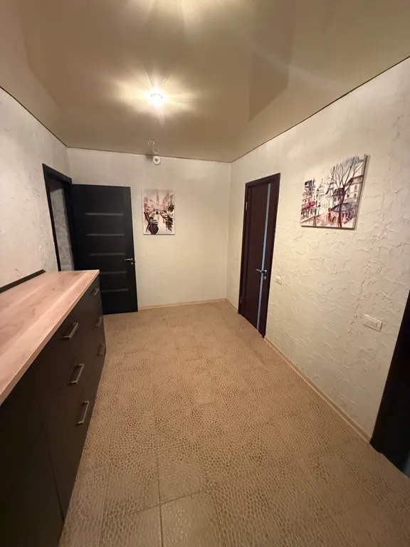 Уютный дом у леса