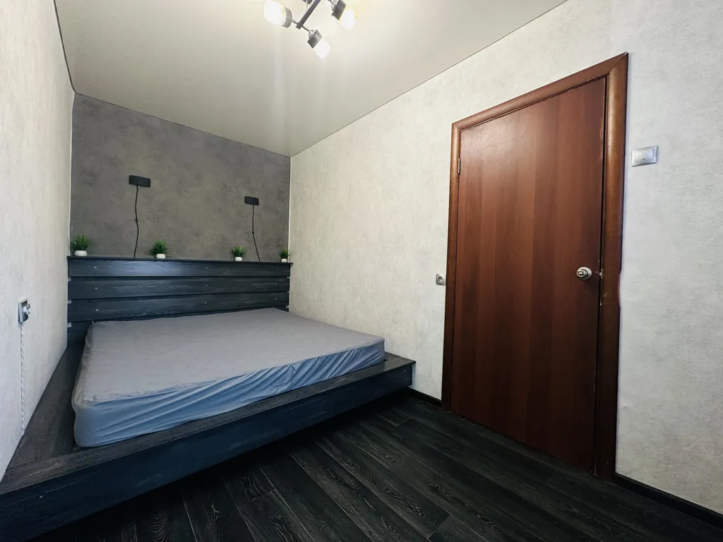 2 комнатная Горького 32