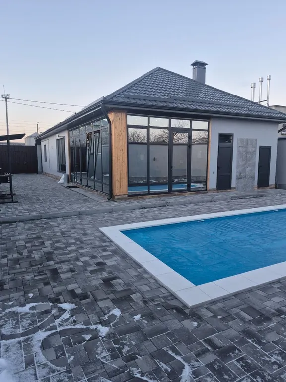 Коттедж люкс — аренда посуточно в Нальчик