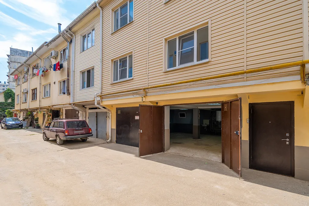 2-комнатная квартира в таунхаусе с гаражом микрорайон Кудепста